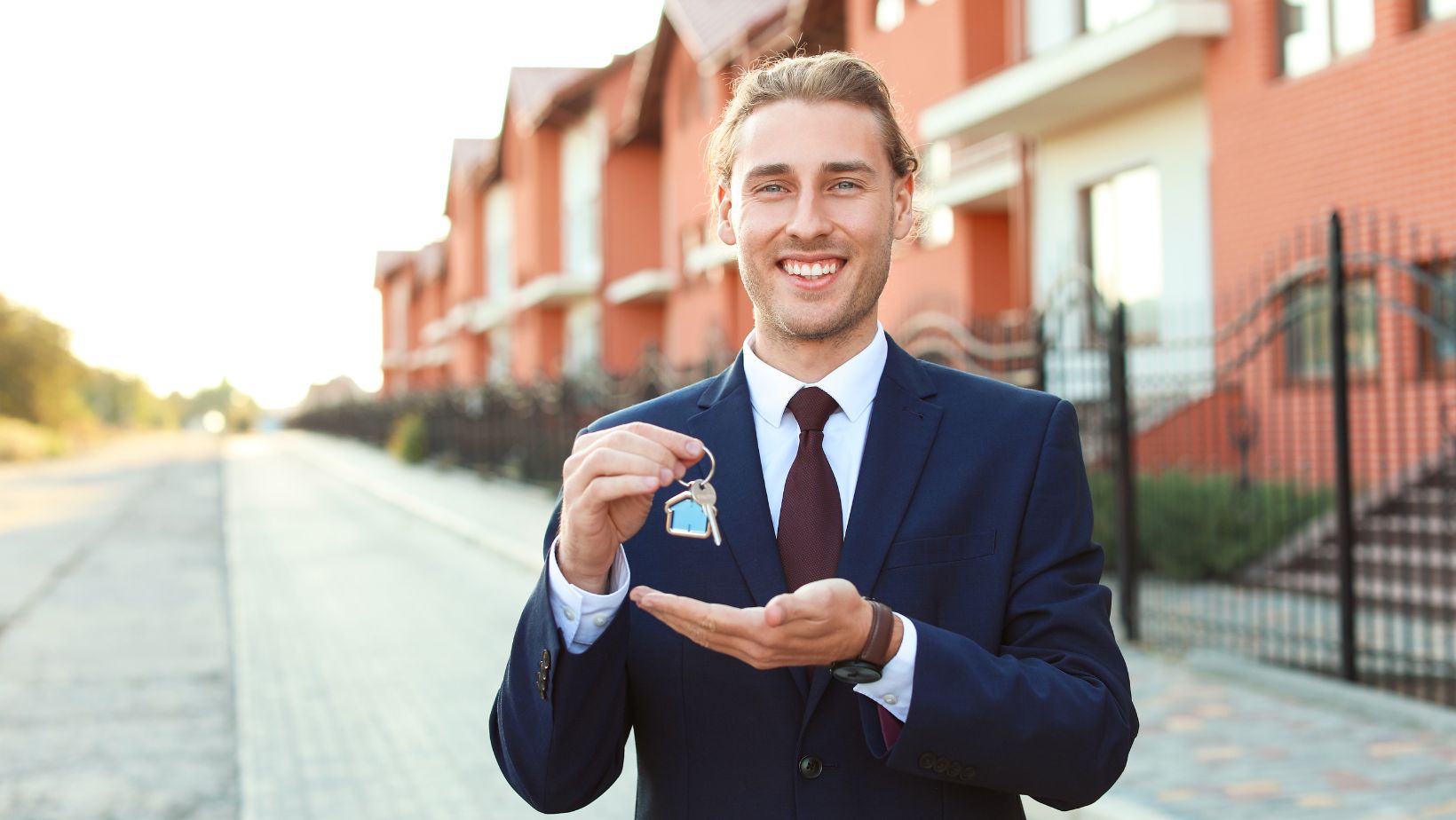 Navigating Toronto's Real Estate Legal Landscape Essential Tips for Brokers